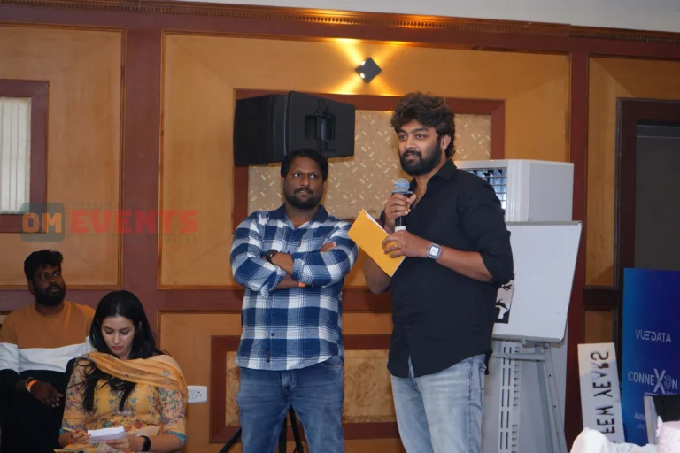 Emcee interaction with employees, On stage, 2026, organised by OM Events