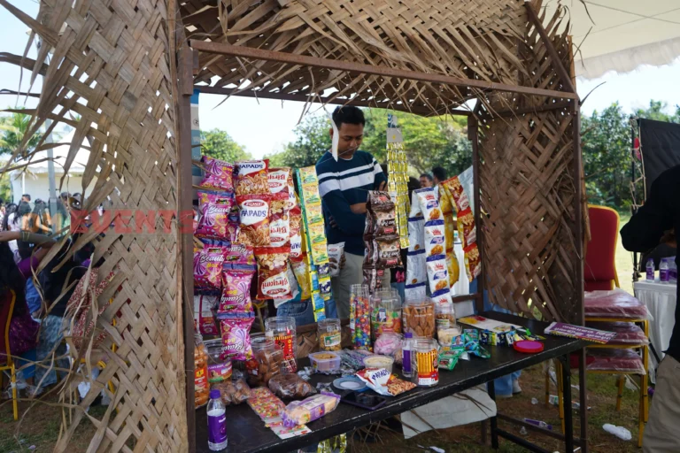 Potti kadai snack stall