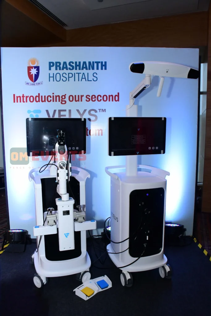 A new surgical system presented to guests